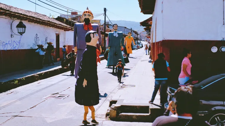 People and life in the town